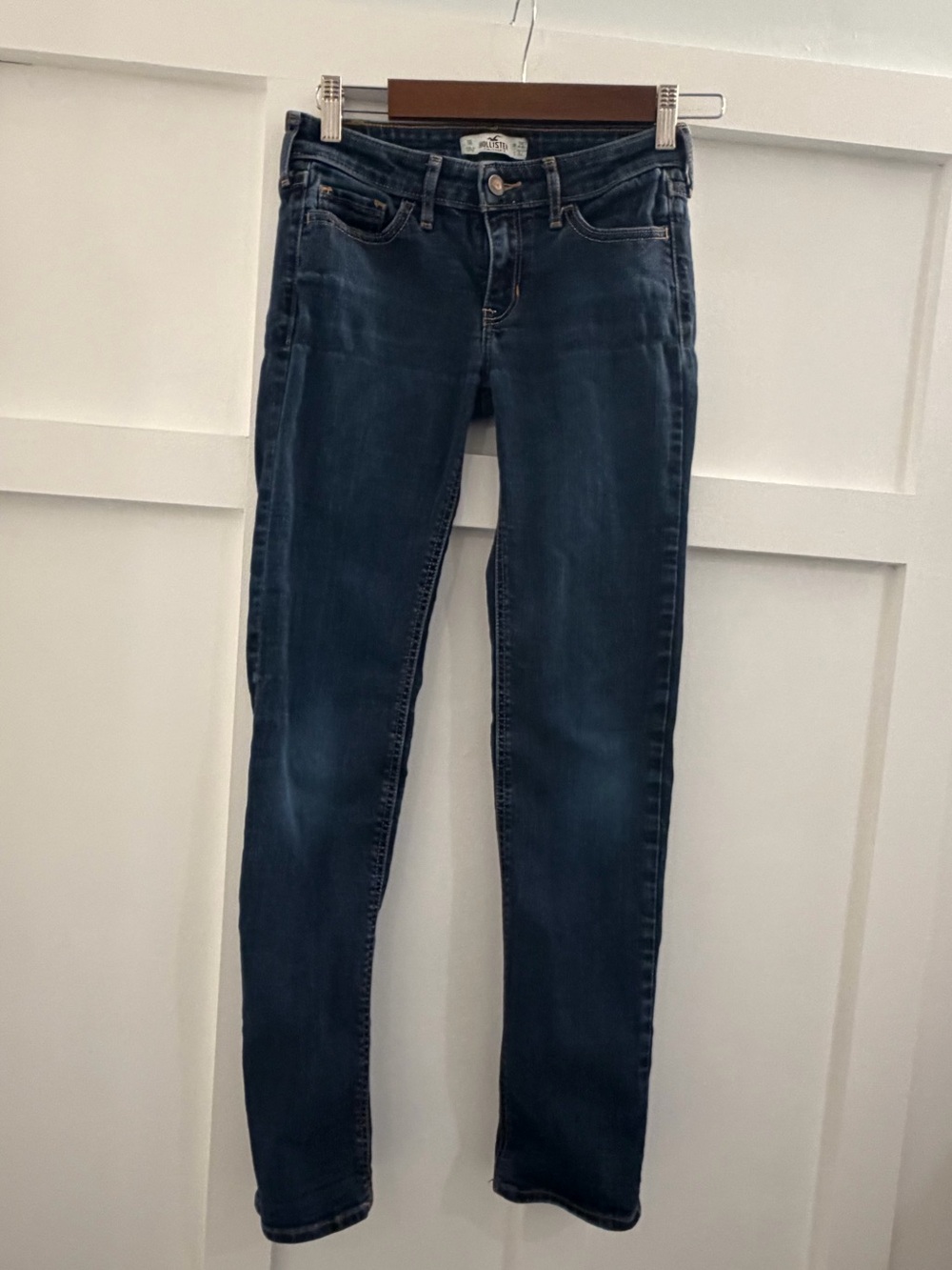 Hollister Dark Blue Women's Skinny Jeans